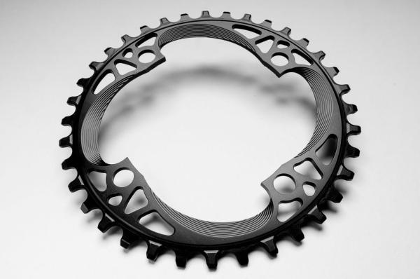 Absolute Black   Kettenblatt, 104 Lochkreis, schwarz, 38 Z&auml;hne